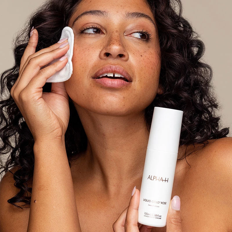 Alpha-H Liquid Gold Rose Exfoliating Treatment With 4.6% Glycolic Acid 100ml 6 Alpha-H Liquid Gold Rose Exfoliating Treatment With 4.6% Glycolic Acid 100ml - Image 4