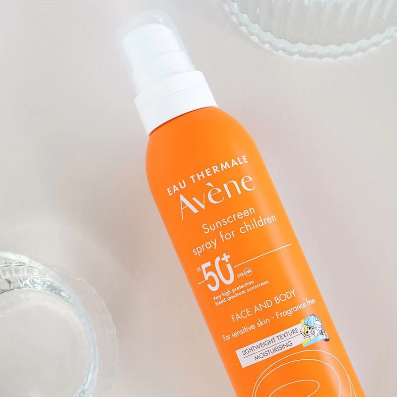Avène Avene Sunscreen Spray For Children SPF 50+ 200ml - For Kids Sensitive Skin 4 Avène Avene Sunscreen Spray For Children SPF 50+ 200ml - For Kids Sensitive Skin - Image 2