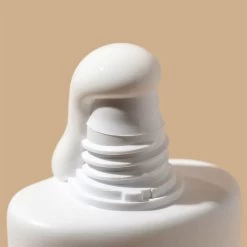 Alpha-H Daily Essential Moisturiser SPF 50+ 50ml -Famous Skin Care Store Daily Essential Moist Lifestyle