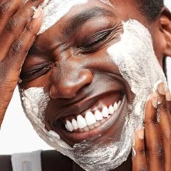 Dermalogica Daily Microfoliant Refill 74g 9 Dermalogica Daily Microfoliant Refill 74g -Famous Skin Care Store Daily microfoliant lifestyle f3a13ed2 4dfd 4963 b985 44cbfaf6e28e