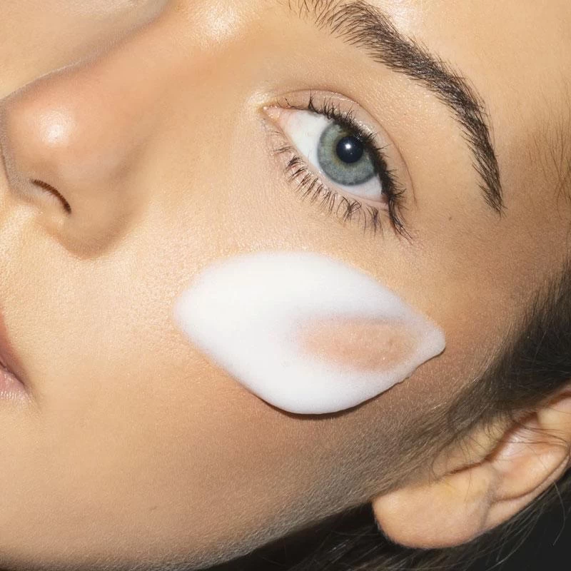 Alya Skin Foaming Micellar Cleanser 135ml 5 Alya Skin Foaming Micellar Cleanser 135ml - Image 3