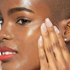 Dermalogica Micellar Prebiotic Precleanse 150ml -Famous Skin Care Store dermalogica micellar prebiotic precleanse 150ml lifestyle 3