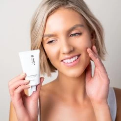 Endota Spa New Age Active Thermal Exfoliant 50ml -Famous Skin Care Store endota active thermal exfoliant 50ml lifestyle 1