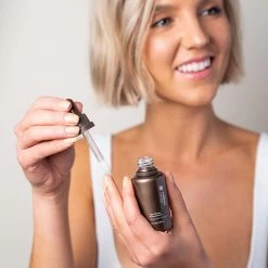 Endota Spa New Age Age-Defying Retinol Serum 30ml -Famous Skin Care Store endota age defying retinol serum 30ml lifestyle 1