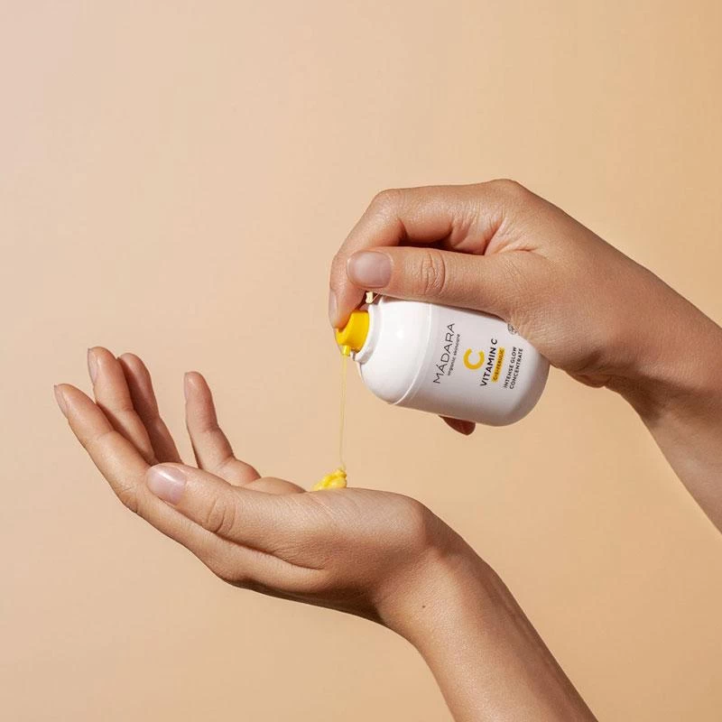 Madara Vitamin C Intense Glow Concentrate 30ml 4 Madara Vitamin C Intense Glow Concentrate 30ml - Image 2