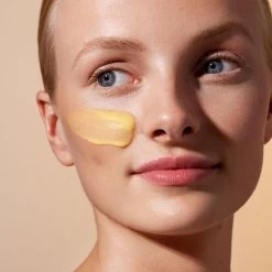 Madara Vitamin C Intense Glow Concentrate 30ml 8 Madara Vitamin C Intense Glow Concentrate 30ml -Famous Skin Care Store madara vitamin c intense glow concentrate 3