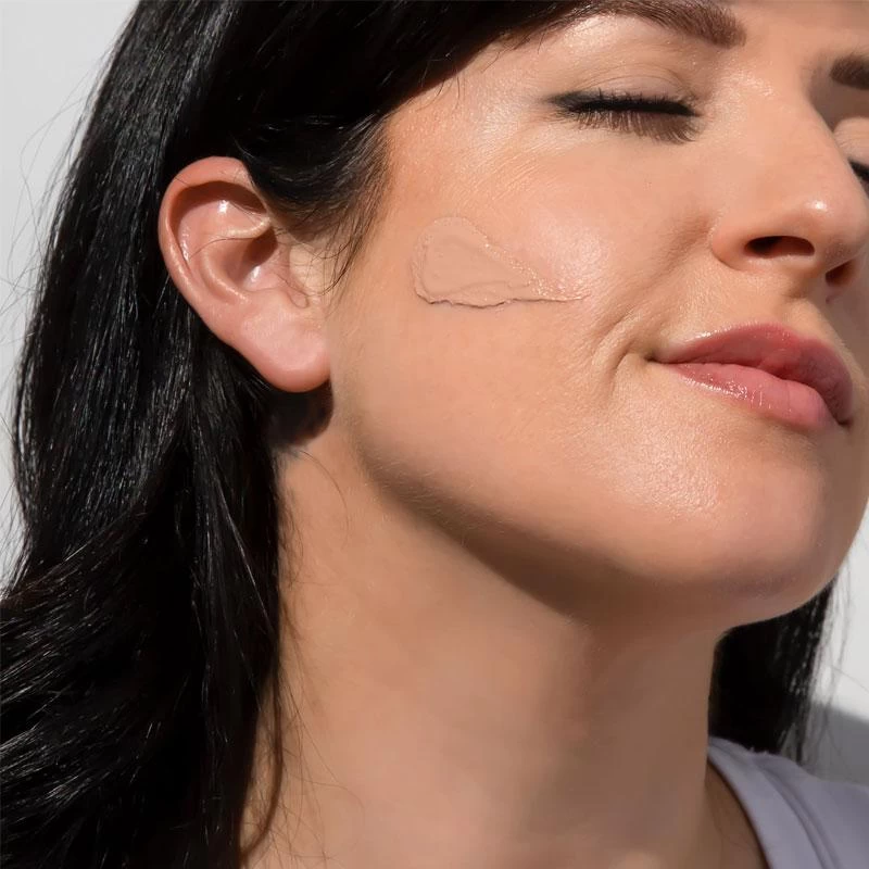 Priori Tetra Fx251 Tinted Moisturiser SPF50 50ml 4 Priori Tetra Fx251 Tinted Moisturiser SPF50 50ml - Image 2