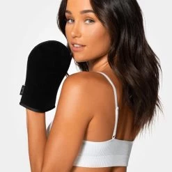 Loving Tan Deluxe Applicator Mitt -Famous Skin Care Store tan mitte